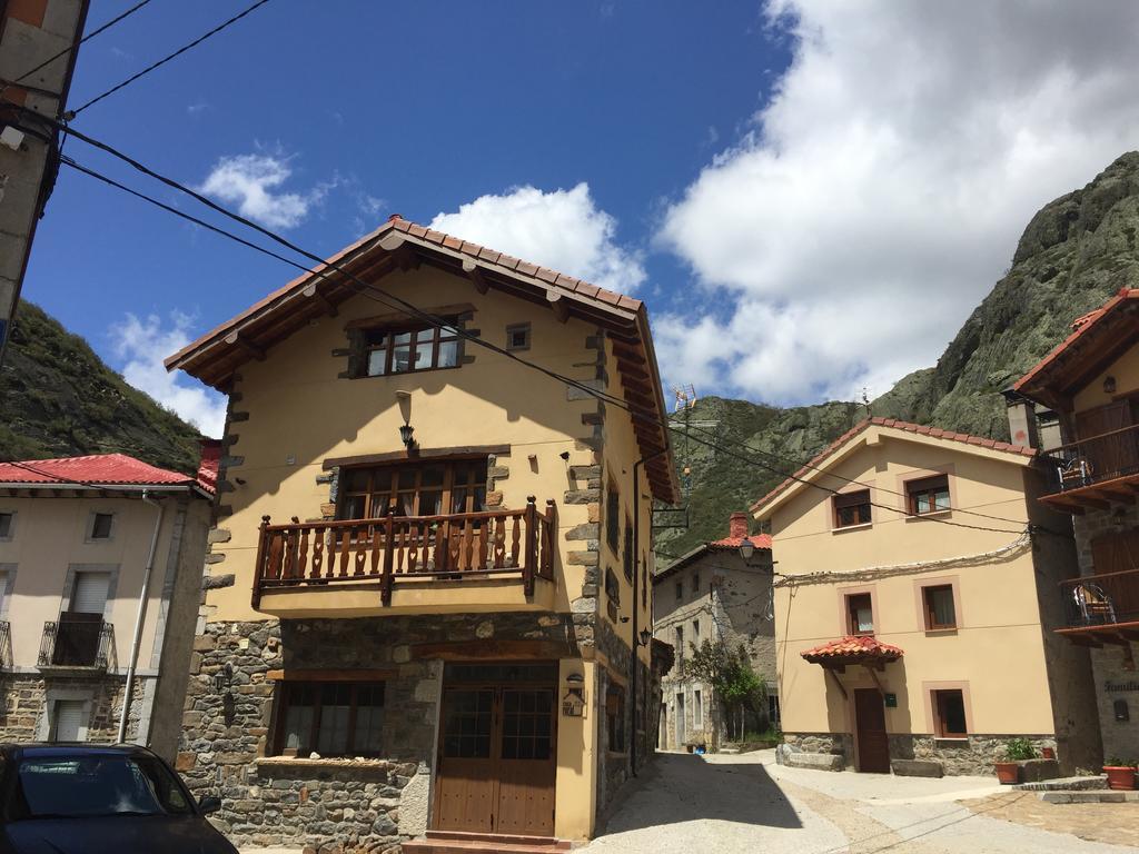 El Invernal De Picos Portilla de la Reina Buitenkant foto