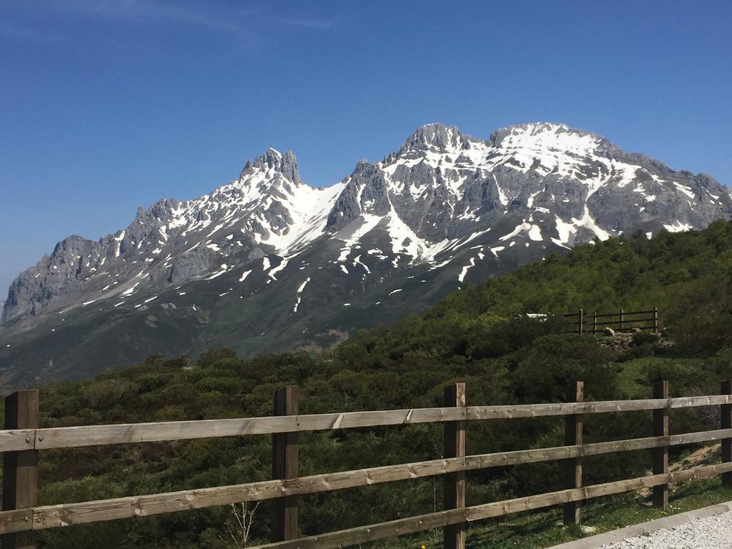 El Invernal De Picos Portilla de la Reina Buitenkant foto